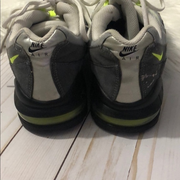 Nike air max 95.   Size 5.5 - Picture 7 of 13
